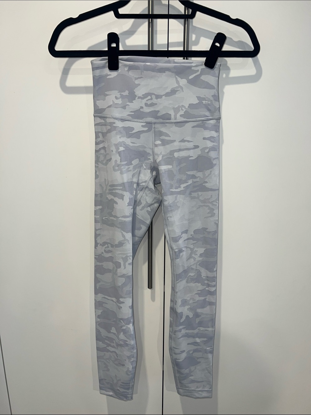 lululemon High-Waist Camo Leggings in Light blue